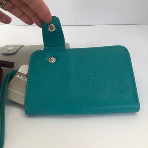 Mundi London wallet lot